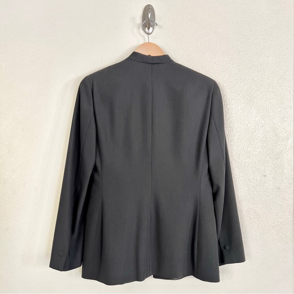 Vintage GIORGIO ARMANI F/W 1999 Wool Collarless Snap Button Blazer in Grey - Picture 9 of 9